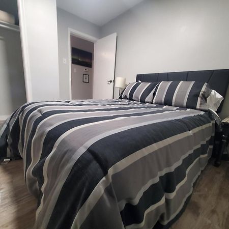 Modern Private 1Br Apt. W/Free Prkg + Fast Wi-Fi ซูเซนต์มารี ภายนอก รูปภาพ