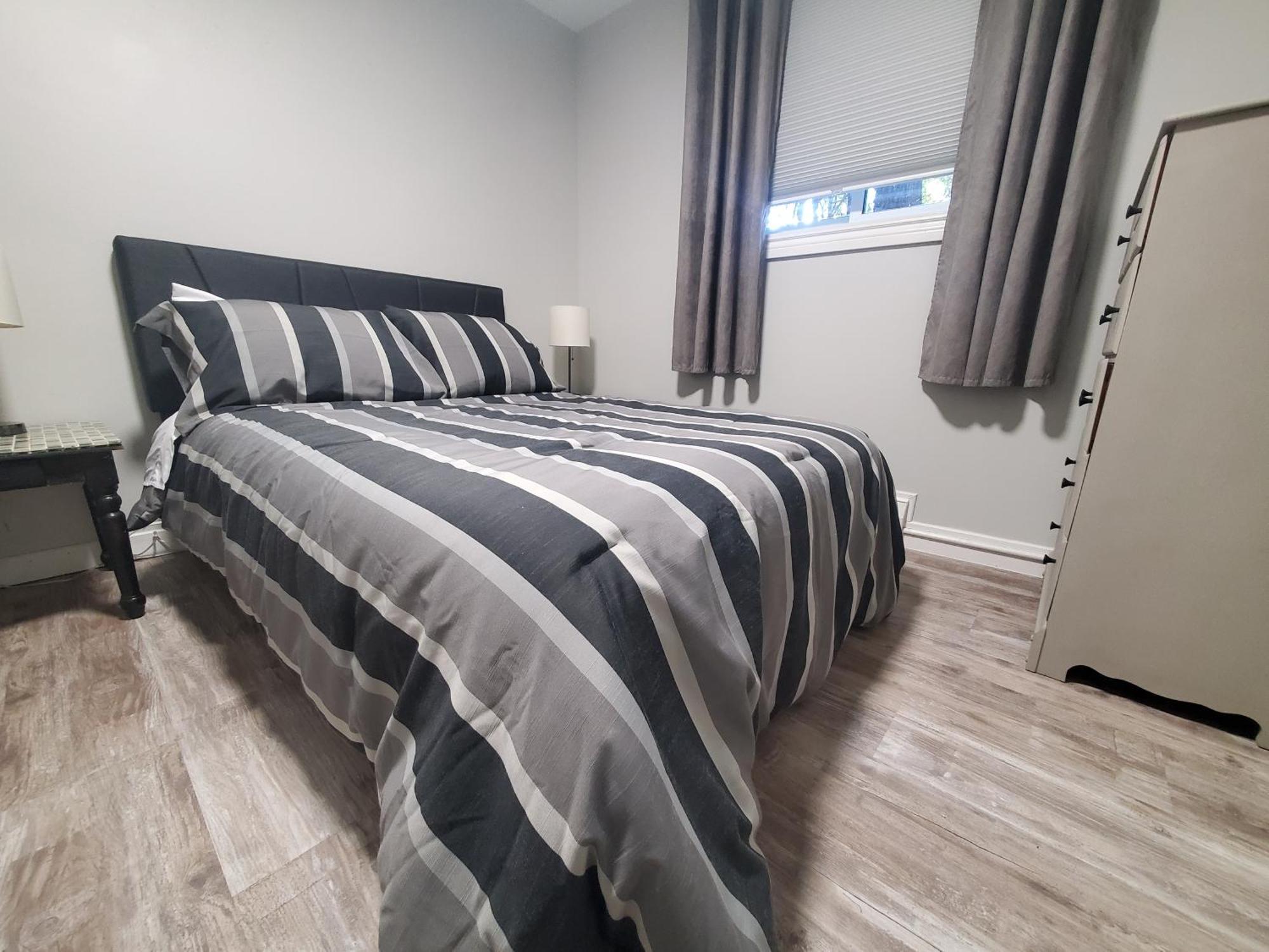 Modern Private 1Br Apt. W/Free Prkg + Fast Wi-Fi ซูเซนต์มารี ภายนอก รูปภาพ