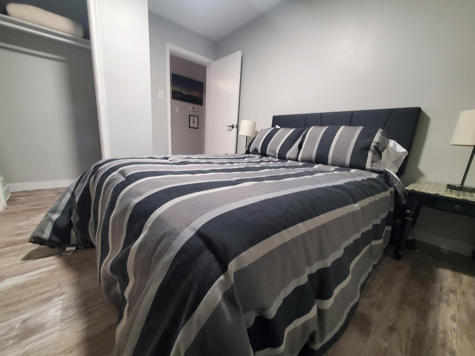 Modern Private 1Br Apt. W/Free Prkg + Fast Wi-Fi ซูเซนต์มารี ภายนอก รูปภาพ