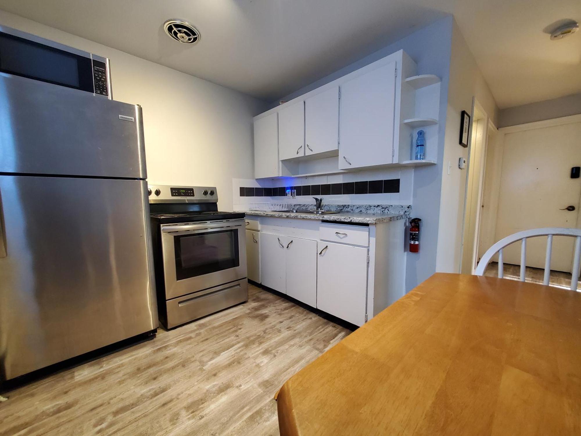 Modern Private 1Br Apt. W/Free Prkg + Fast Wi-Fi ซูเซนต์มารี ภายนอก รูปภาพ